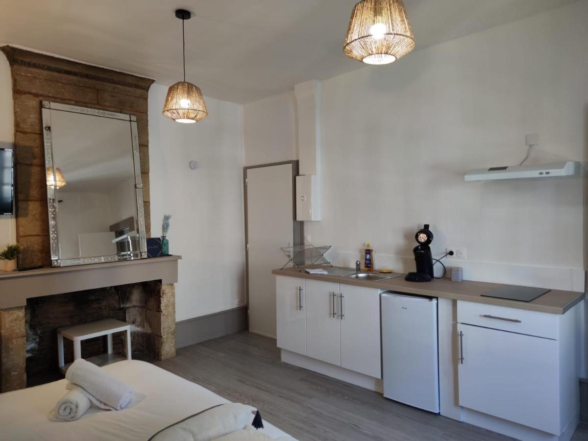 *Les Studios L'Amandine* Périgueux Extérieur photo