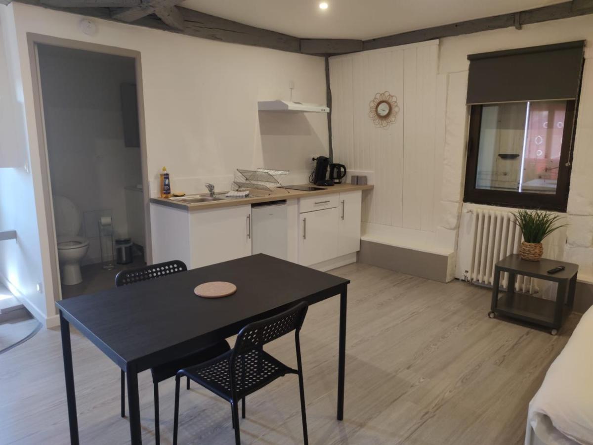 *Les Studios L'Amandine* Périgueux Extérieur photo